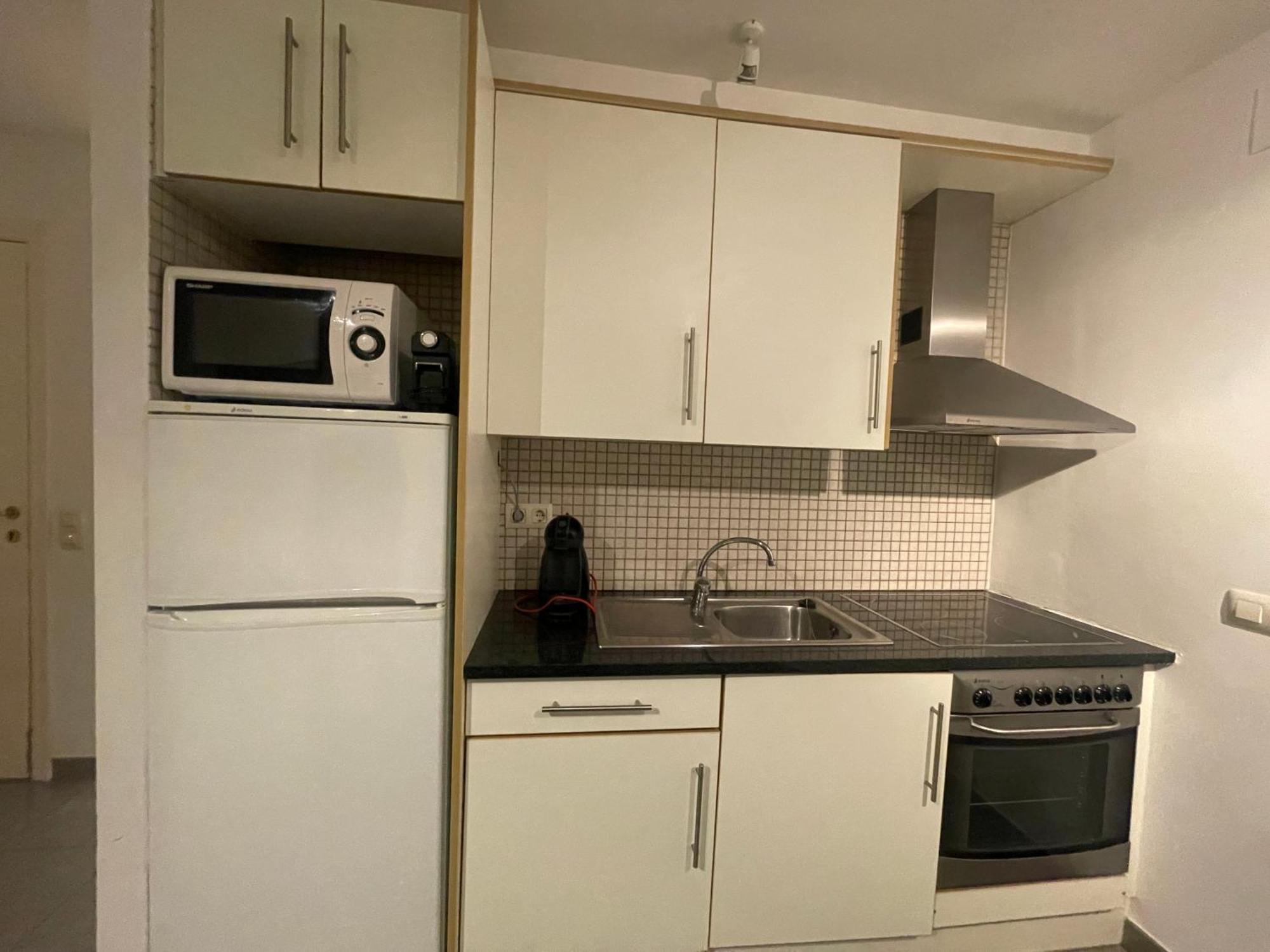 Platja Del Port Apartment Llança Екстериор снимка