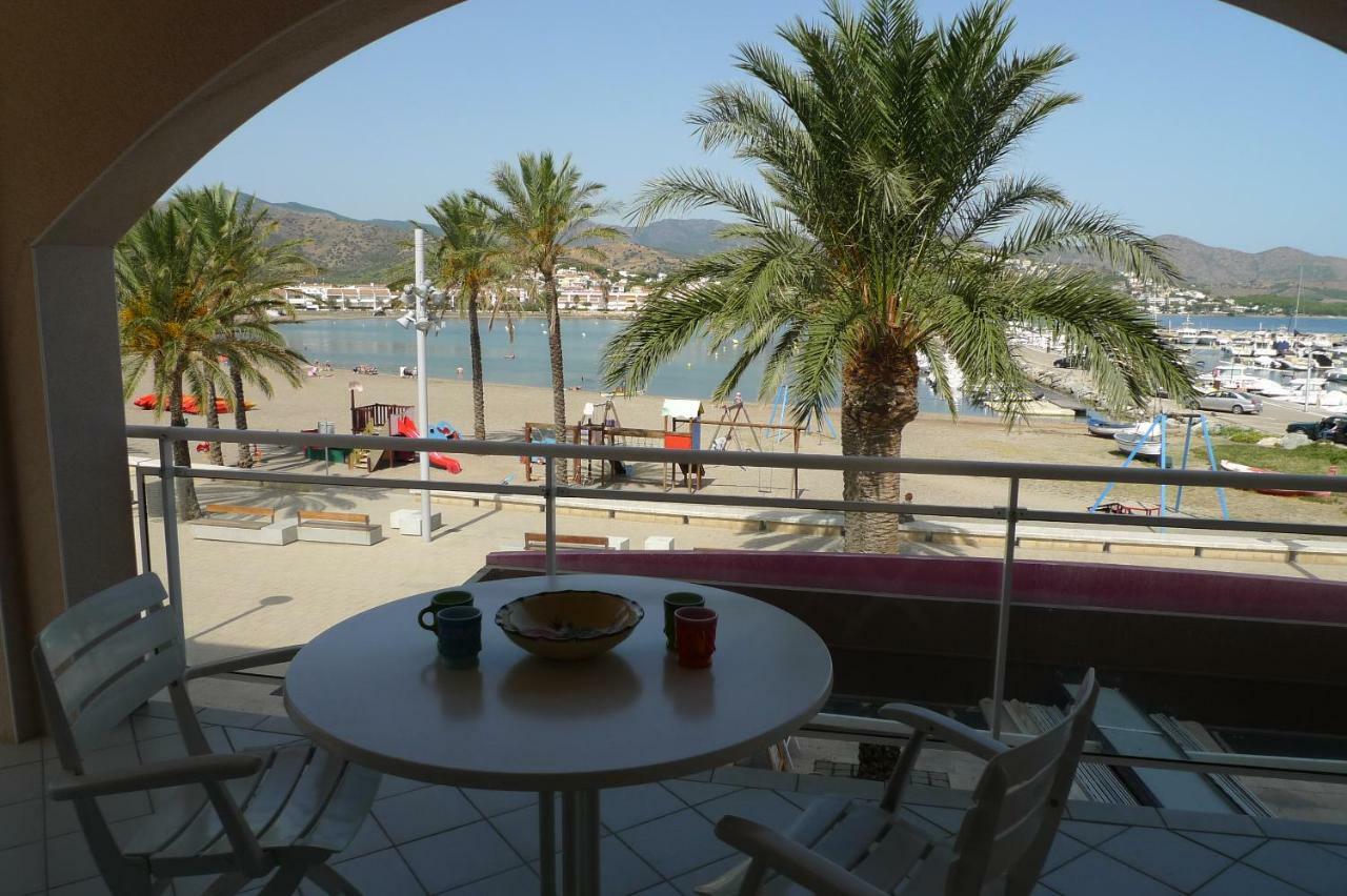 Platja Del Port Apartment Llança Екстериор снимка
