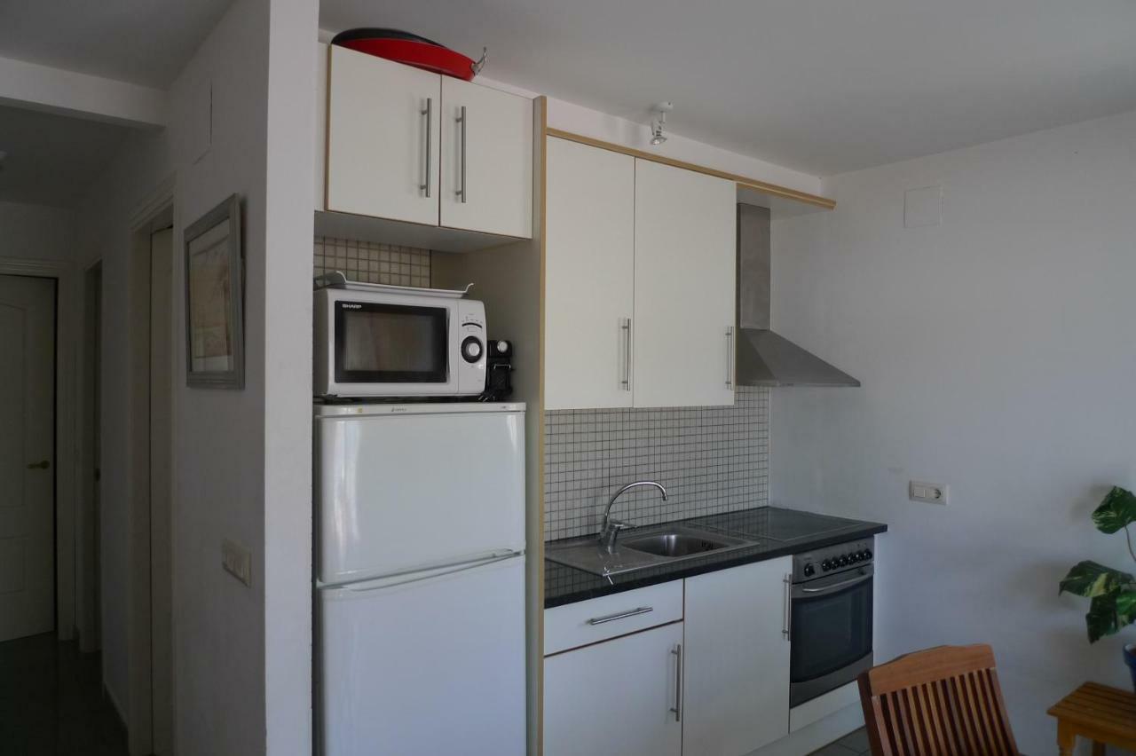 Platja Del Port Apartment Llança Екстериор снимка